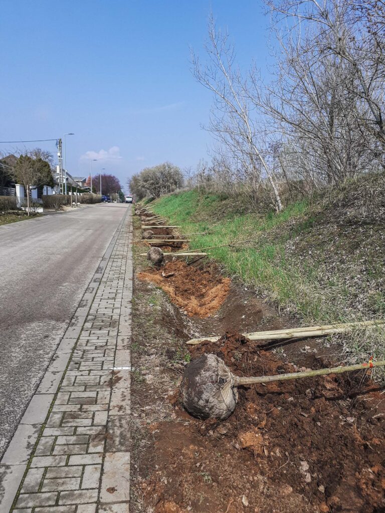 ultetes_83